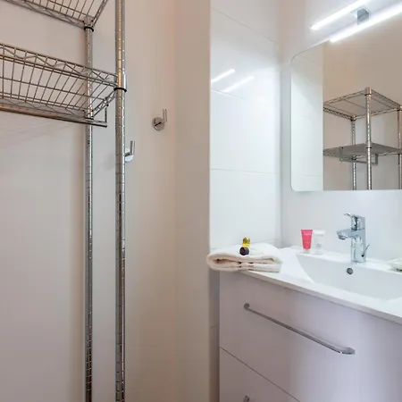Cosy Au Coeur De Val-d'isere, Pieds Des Pistes, Acces Wifi, 2 Pers. Apartment *